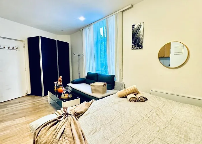 King - 10 Mins Walk From Downtown Apartamento *