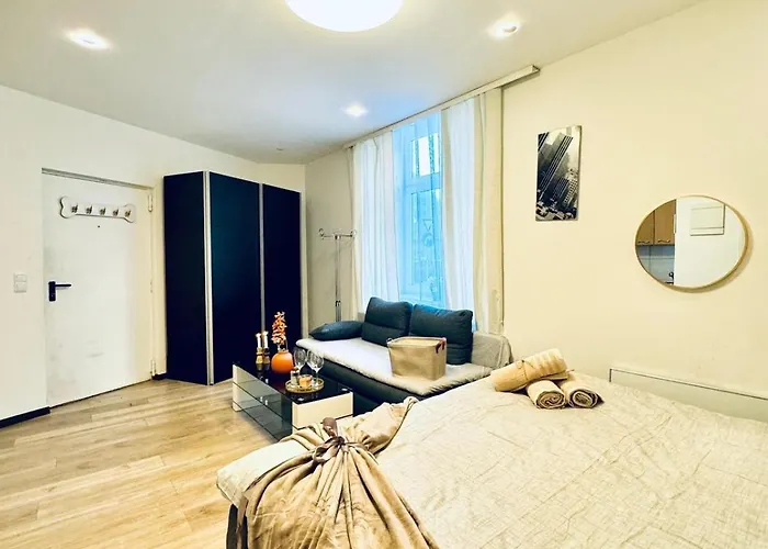 Apartamento King - 10 Mins Walk From Downtown *